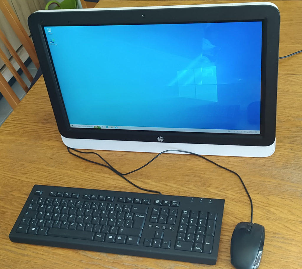 Ordinateur HP All-in-One - 22-3101nf + Clavier + Souris